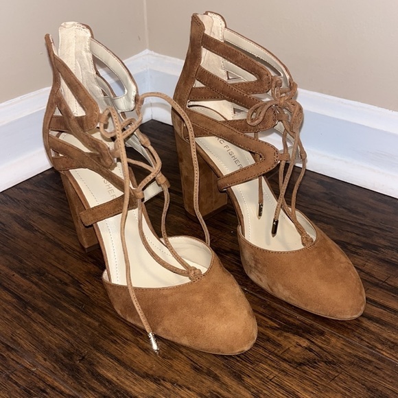 MARC FISHER Shellie Suede Pump - Size 8.5 - Picture 6 of 12
